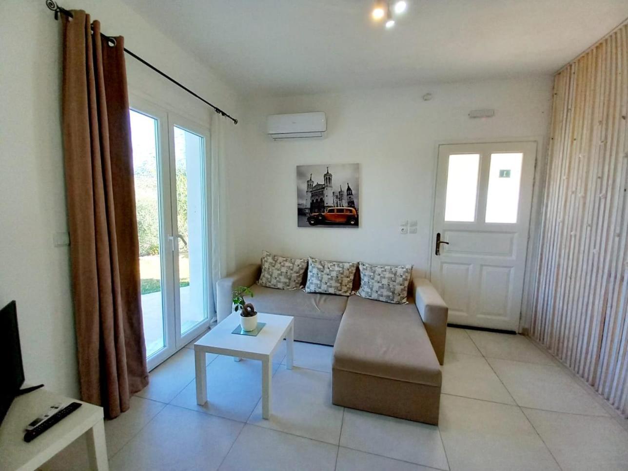 4T Apartments أرغوستولي المظهر الخارجي الصورة
