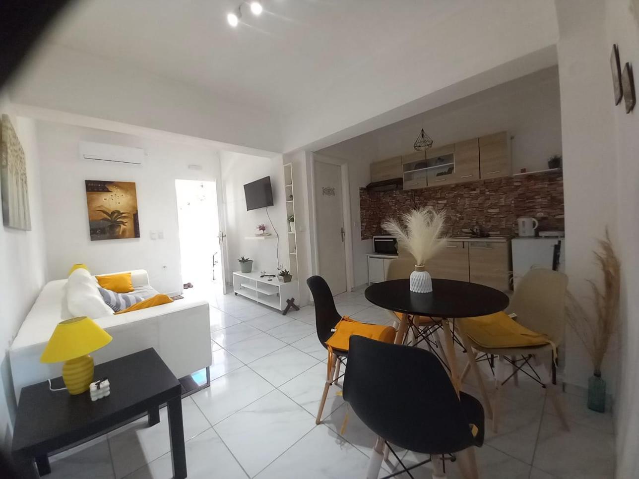 4T Apartments أرغوستولي المظهر الخارجي الصورة
